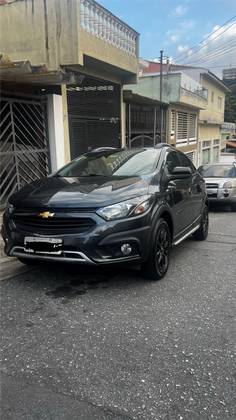 CHEVROLET ONIX 1.4 MPFI ACTIV 8V FLEX 4P AUTOMÁTICO